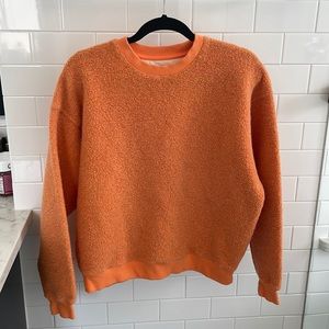 Outdoor Voices MegaFleece Crewneck Sweatshirt, Small.